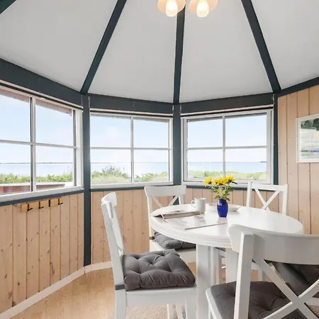 2 Bedroom Cozy In V 펜션