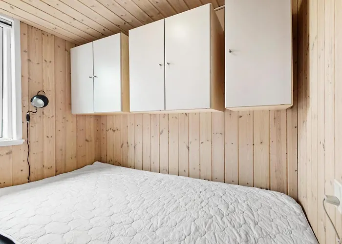 2 Bedroom Cozy In V Сasa de vacaciones Esbjerg